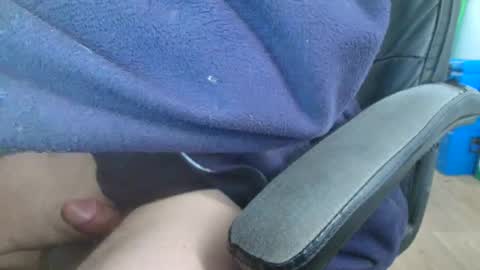 Snapshot of jimkavpooau chatting on 10/28/25, 02:48 Jimbrownsa online show from 10/28/25, 02:48