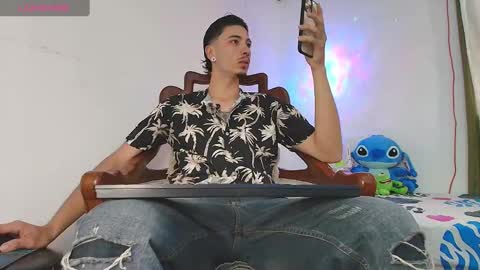 Jimm  Independent Model  online show from 09/10/25, 01:00