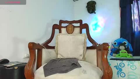 Jimm  Independent Model  online show from 10/02/25, 12:23