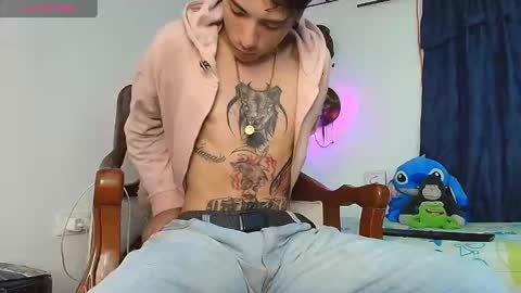 Jimm  Independent Model  online show from 10/03/25, 02:30