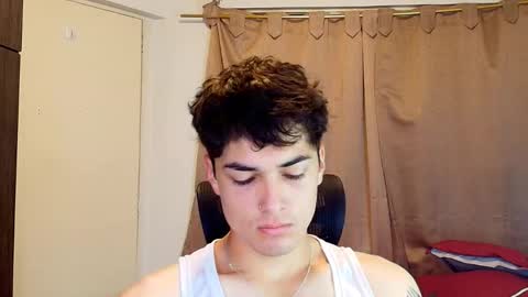 Snapshot of jimmy_classic chatting on 11/17/25, 01:28 jimmy_classic online show from 11/17/25, 01:28