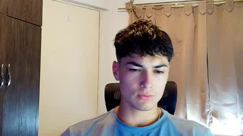 Snapshot of jimmy_classic chatting on 11/18/25, 10:36 jimmy_classic online show from 11/18/25, 10:36