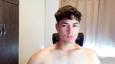 Snapshot of jimmy_classic chatting on 12/01/25, 06:02 jimmy_classic online show from 12/01/25, 06:02