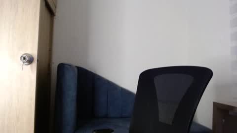 Snapshot of jimmy_king1 chatting on 02/06/25, 12:11 JIMMY online show from 02/06/25, 12:11