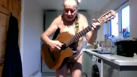 Snapshot of jimmybenido chatting on 02/16/25, 05:15 Jim Redgewell online show from 02/16/25, 05:15