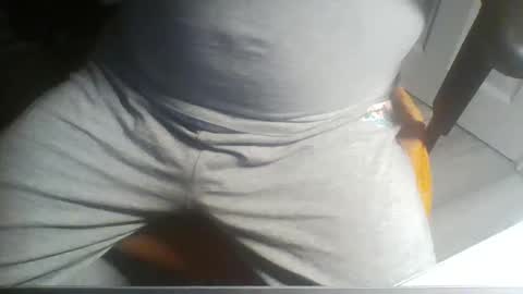 Snapshot of jimmychongax chatting on 12/08/24, 06:06 Jimmychongax online show from 12/08/24, 06:06