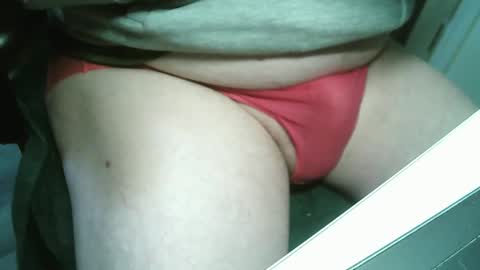 Snapshot of jimmychongax chatting on 02/18/25, 09:43 Jimmychongax online show from 02/18/25, 09:43