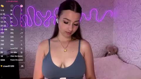 Kate online show from 07/05/26, 05:09