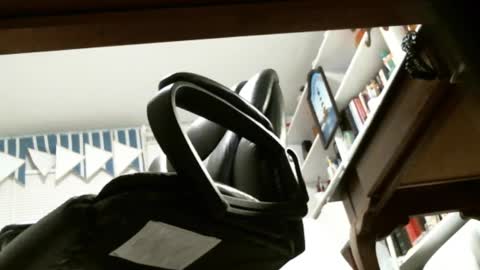 Snapshot of jimsundies chatting on 09/24/25, 03:21 jimwellhung online show from 09/24/25, 03:21