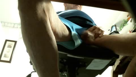 Snapshot of jimsundies chatting on 11/08/25, 04:23 jimwellhung online show from 11/08/25, 04:23