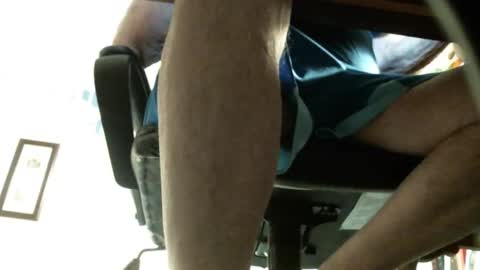 Snapshot of jimsundies chatting on 11/11/25, 04:23 jimwellhung online show from 11/11/25, 04:23