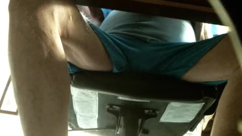 Snapshot of jimsundies chatting on 11/15/25, 04:10 jimwellhung online show from 11/15/25, 04:10