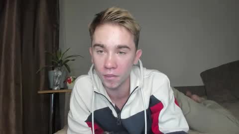 jimyti_bad_boy online show from 10/18/25, 12:13