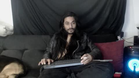 Snapshot of jin_woosex chatting on 09/29/25, 12:05 jin_woosex online show from 09/29/25, 12:05