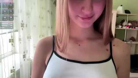 Jinny online show from 10/28/25, 07:34