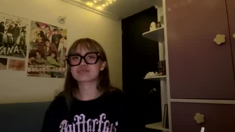 Minaa  online show from 07/23/26, 04:43