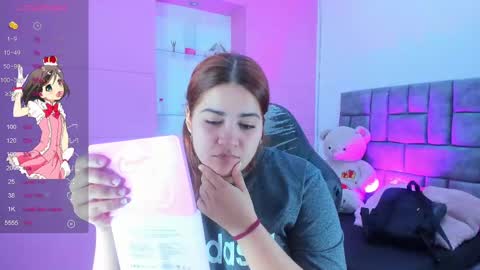 kim online show from 10/09/25, 01:09