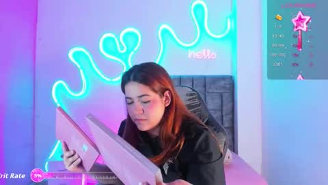 Snapshot of jisoo__ chatting on 11/10/25, 11:42 kim online show from 11/10/25, 11:42