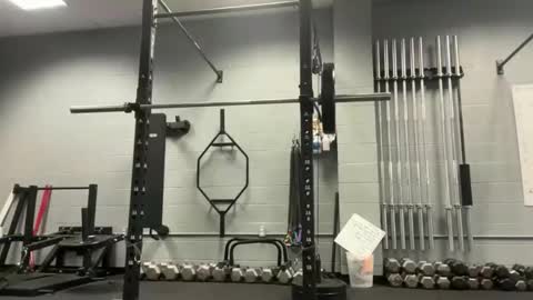 Snapshot of jitzgolfer chatting on 12/17/25, 01:06 jitzgolfer online show from 12/17/25, 01:06