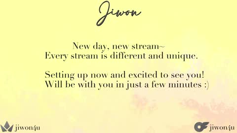 Snapshot of jiwon4u chatting on 01/29/25, 12:45 Jiwon online show from 01/29/25, 12:45