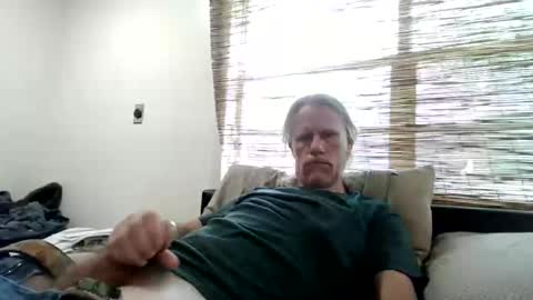 jizzmitten5 online show from 06/11/26, 04:05