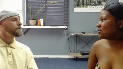 Snapshot of jjameson41 chatting on 12/03/24, 01:54 JamesJan van Rebel online show from 12/03/24, 01:54