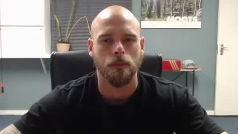 Snapshot of jjameson41 chatting on 12/18/24, 04:09 JamesJan van Rebel online show from 12/18/24, 04:09
