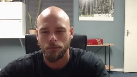 Snapshot of jjameson41 chatting on 12/19/24, 02:45 JamesJan van Rebel online show from 12/19/24, 02:45