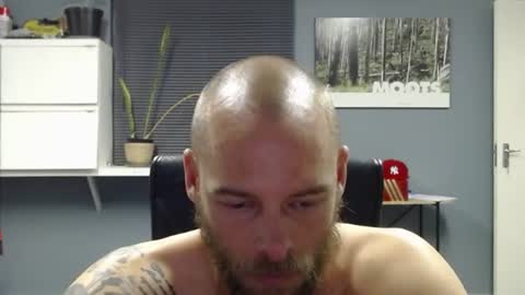 Snapshot of jjameson41 chatting on 01/08/25, 03:29 JamesJan van Rebel online show from 01/08/25, 03:29