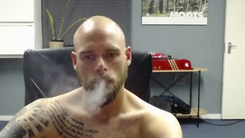 Snapshot of jjameson41 chatting on 01/28/25, 05:46 JamesJan van Rebel online show from 01/28/25, 05:46