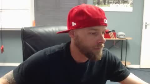 Snapshot of jjameson41 chatting on 02/01/25, 05:07 JamesJan van Rebel online show from 02/01/25, 05:07