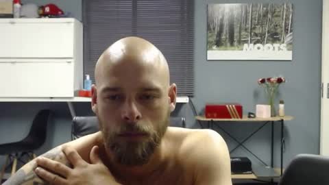 Snapshot of jjameson41 chatting on 02/15/25, 05:09 JamesJan van Rebel online show from 02/15/25, 05:09