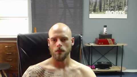 Snapshot of jjameson41 chatting on 03/02/25, 04:21 JamesJan van Rebel online show from 03/02/25, 04:21