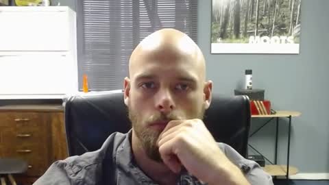 Snapshot of jjameson41 chatting on 03/03/25, 08:05 JamesJan van Rebel online show from 03/03/25, 08:05