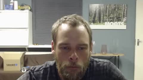 Snapshot of jjameson41 chatting on 11/06/25, 01:39 JamesJan van Rebel online show from 11/06/25, 01:39