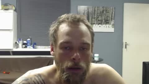 Snapshot of jjameson41 chatting on 12/04/25, 02:54 JamesJan van Rebel online show from 12/04/25, 02:54