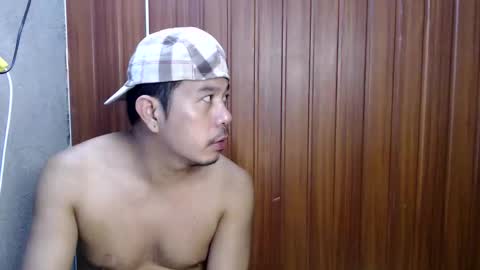 Snapshot of jjboy74472 chatting on 10/06/25, 06:38 jjboy74472 online show from 10/06/25, 06:38