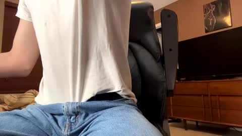 Snapshot of jjjjjfive chatting on 02/18/25, 04:04 jjjjjfive online show from 02/18/25, 04:04