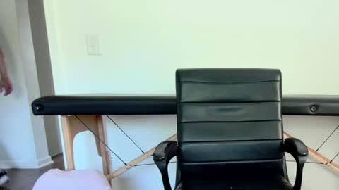 Nicole  Allen online show from 07/31/26, 10:09