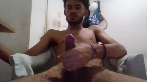 Snapshot of jjthefucker chatting on 01/31/25, 06:35 jjthefucker online show from 01/31/25, 06:35