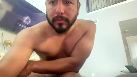 Snapshot of jjuarez5409 chatting on 05/17/26, 05:42 jjuarez5409 online show from 05/17/26, 05:42