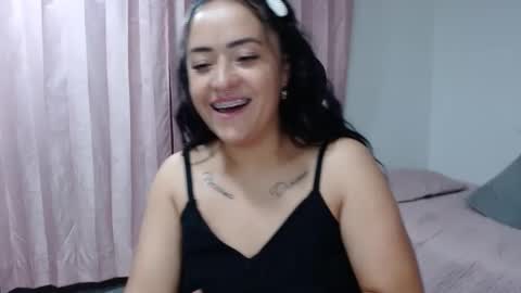 Julieta online show from 02/11/25, 02:35