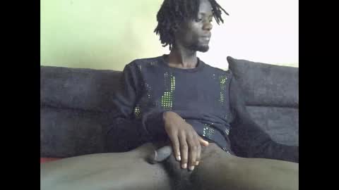 Snapshot of jkings_ chatting on 11/30/25, 05:11 King online show from 11/30/25, 05:11