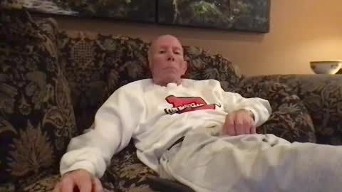 Snapshot of jlk7777 chatting on 12/14/25, 04:45 jlk7777 online show from 12/14/25, 04:45