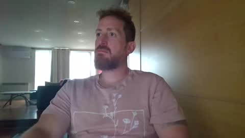 Snapshot of jmate13 chatting on 10/22/25, 05:45 jmate13 online show from 10/22/25, 05:45