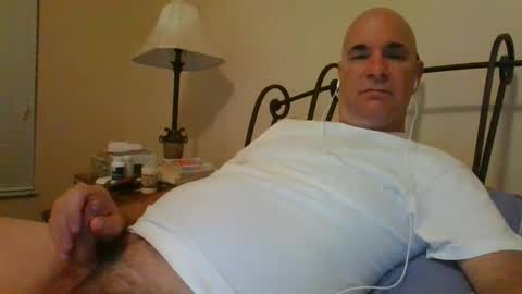 Snapshot of jmichael50 chatting on 01/08/25, 03:08 jmichael50 online show from 01/08/25, 03:08