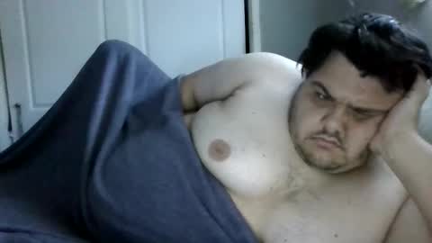 Snapshot of jmizz2015 chatting on 10/19/25, 10:43 Jeremey online show from 10/19/25, 10:43