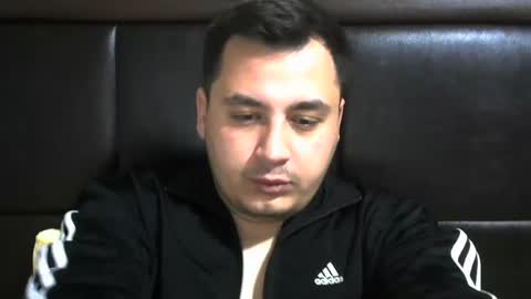 Snapshot of jnsnw chatting on 12/15/24, 12:51 jnsnw online show from 12/15/24, 12:51