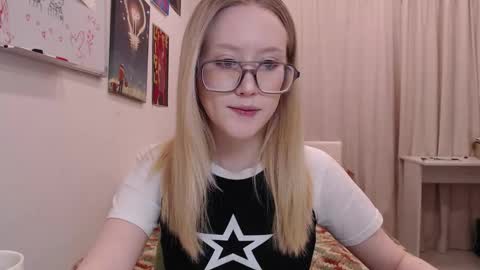 Snapshot of joan_kiss chatting on 03/02/26, 01:08 joan_kiss online show from 03/02/26, 01:08