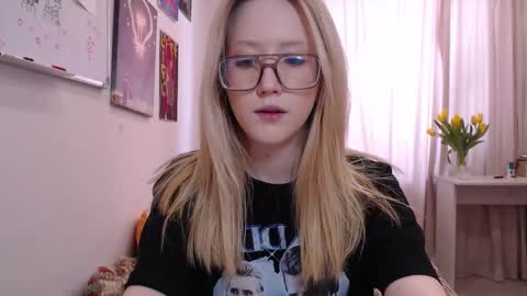 Snapshot of joan_kiss chatting on 03/07/26, 07:38 joan_kiss online show from 03/07/26, 07:38